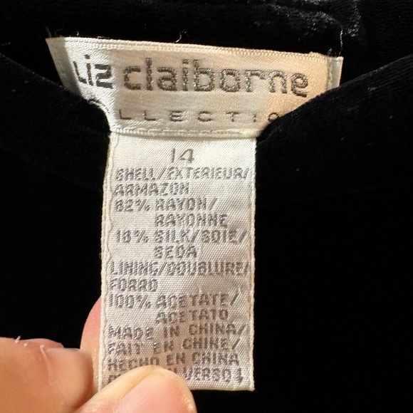 Liz Claiborne silk blend skirt - Picture 2 of 3